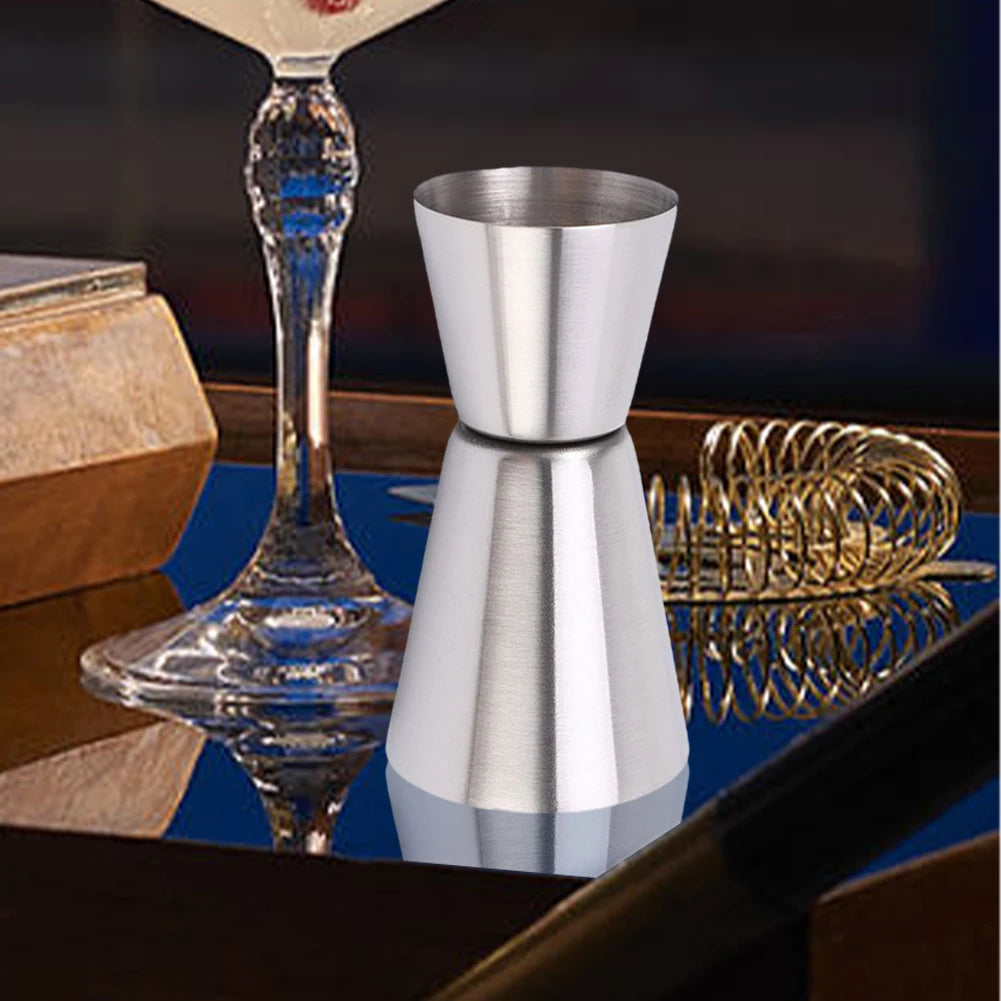 Double Jigger Shot Glass Measuring Cup Round Rim and Thin Waist Stainless Steel Jigger Cocktail Measuring Jigger for Bartending